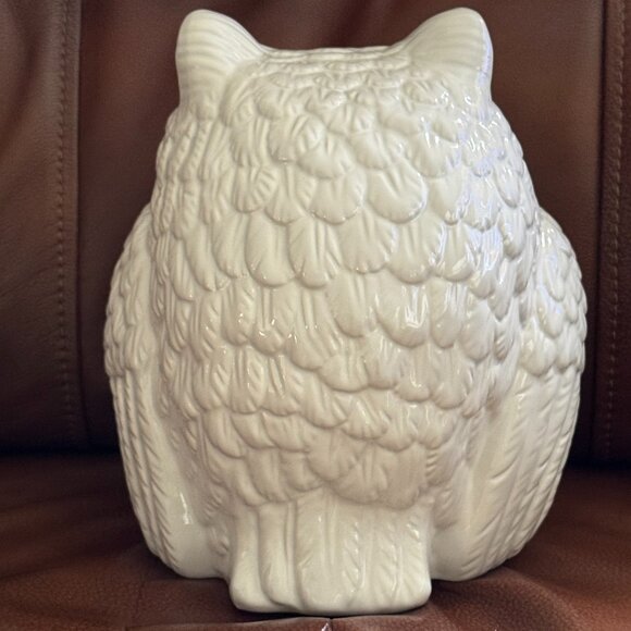 Glossy White Ceramic Owl Decor - Picture 2 of 3